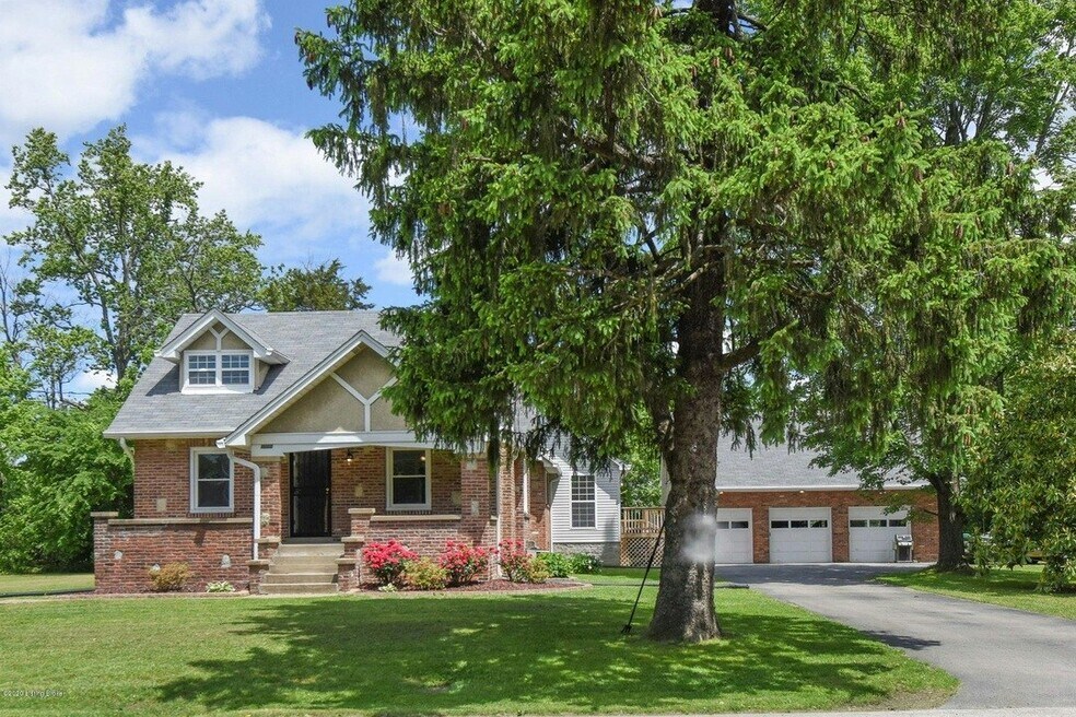 8913 Ferndale Rd