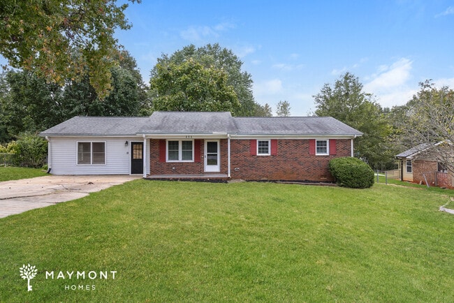 Building Photo - 151 Twin Creek Dr