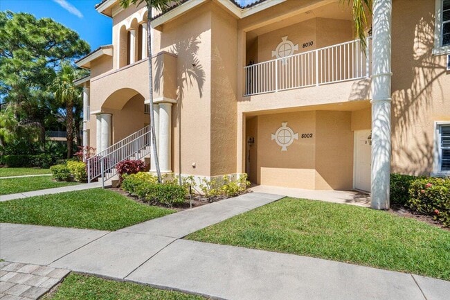 Building Photo - 8032 Carnoustie Pl Unit 3821