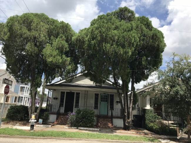 1802 Cambronne St Unit 1802