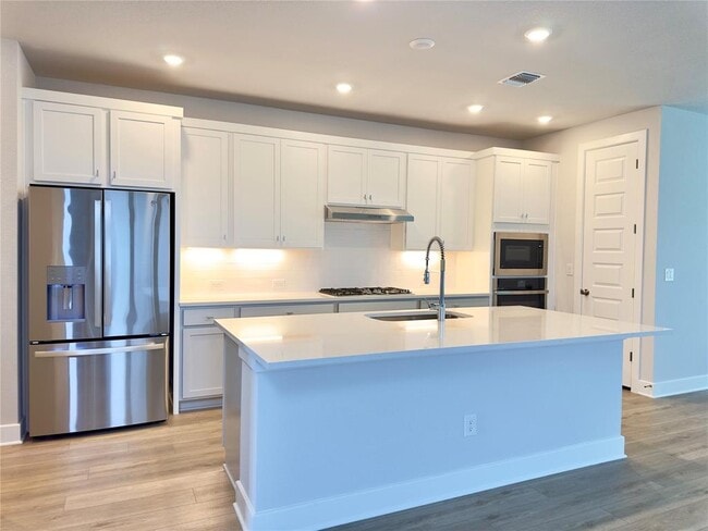 Photo - 111 Pinyon Pne Dr