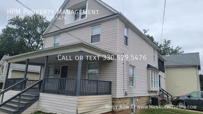 Building Photo - 551 Allyn St Unit 1