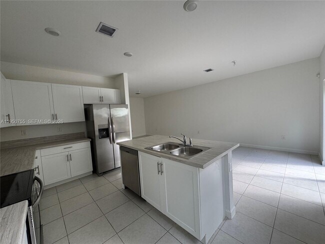 Photo - 11920 SW 244 Ln