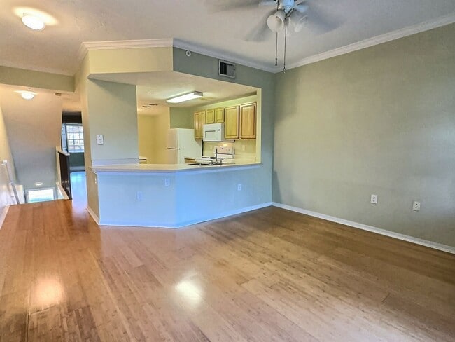 Photo - Now available! Unidad Las Palmas