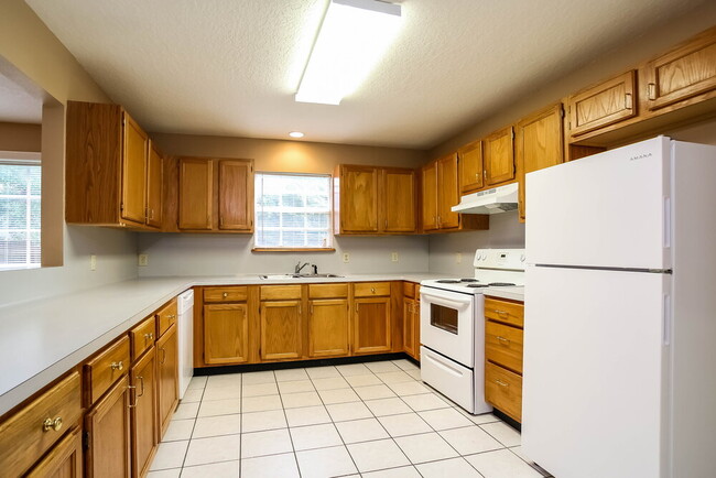 Photo - 19311 Cypress Bay Dr