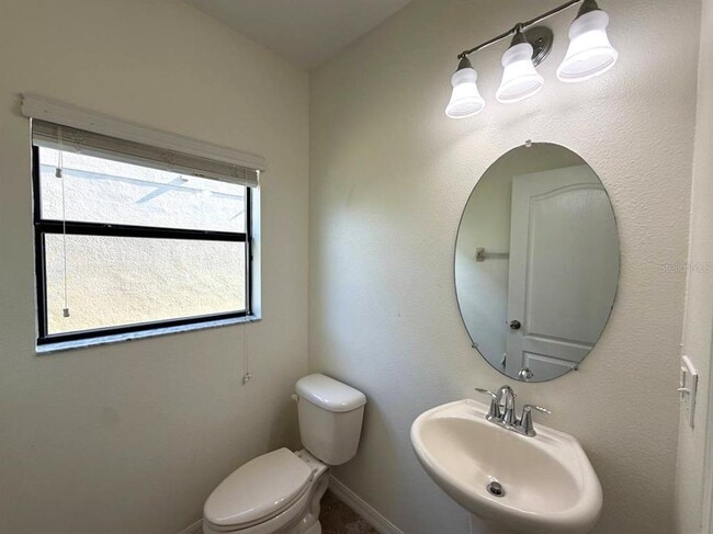 Photo - 20023 Date Palm Way