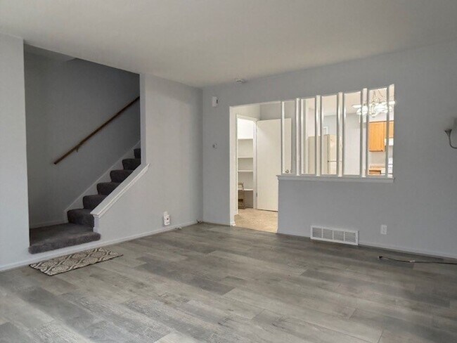 Photo - Updated 3 Bedroom - 1.5 Bath Duplex in Lake Geneva