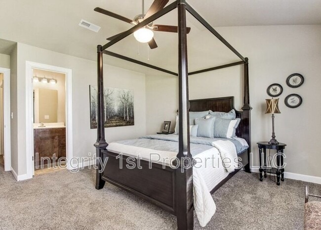 Photo - 10501 Clubhouse Dr