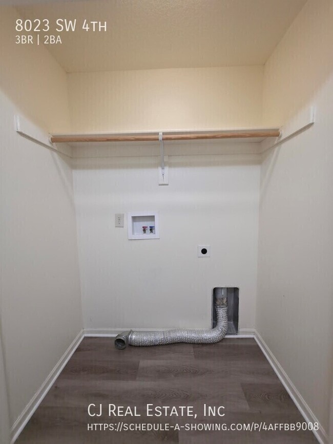 Photo - 8023 SW 4th-