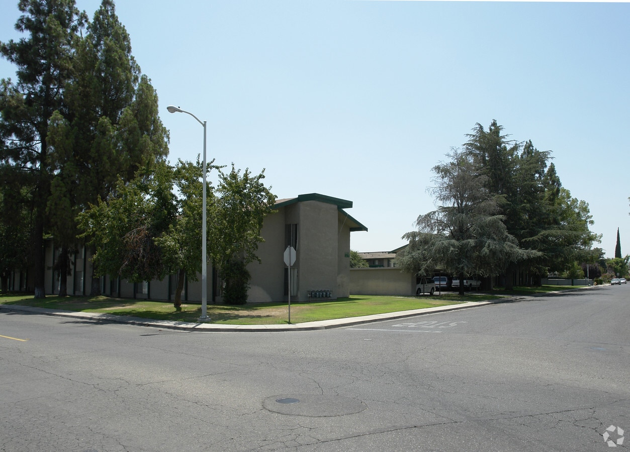 Photo - Mt View Apartments