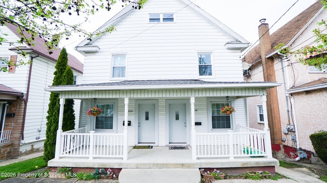 Building Photo - 1514 Farr St