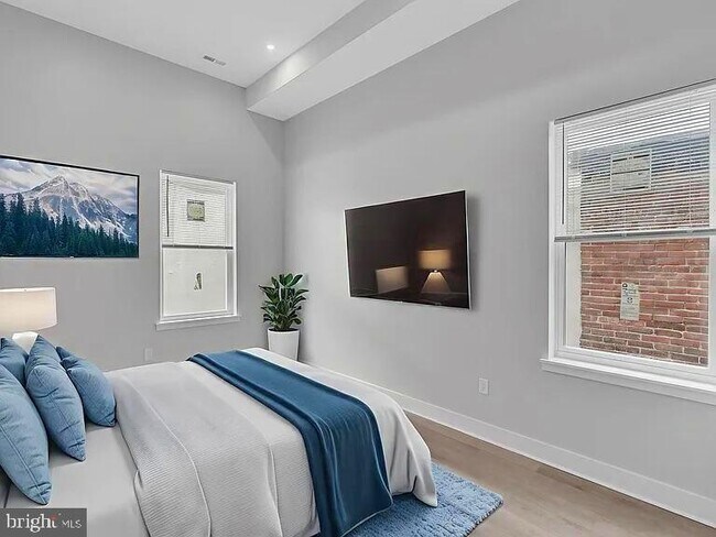 Photo - 1245 N 26th St Unidad 4