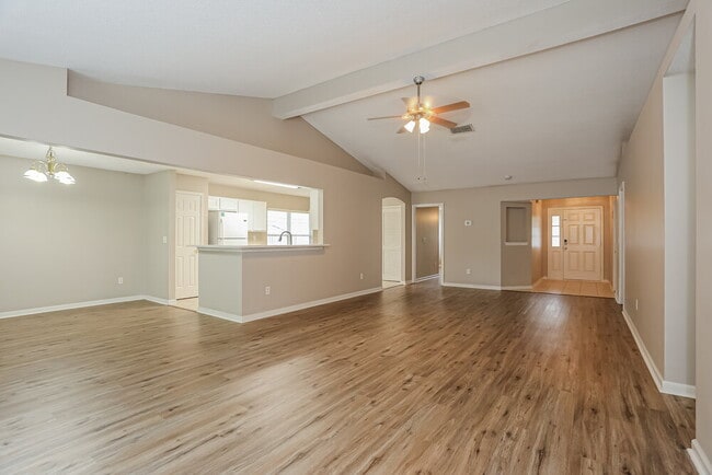 Photo - 10946 Lauren Oak Ln S