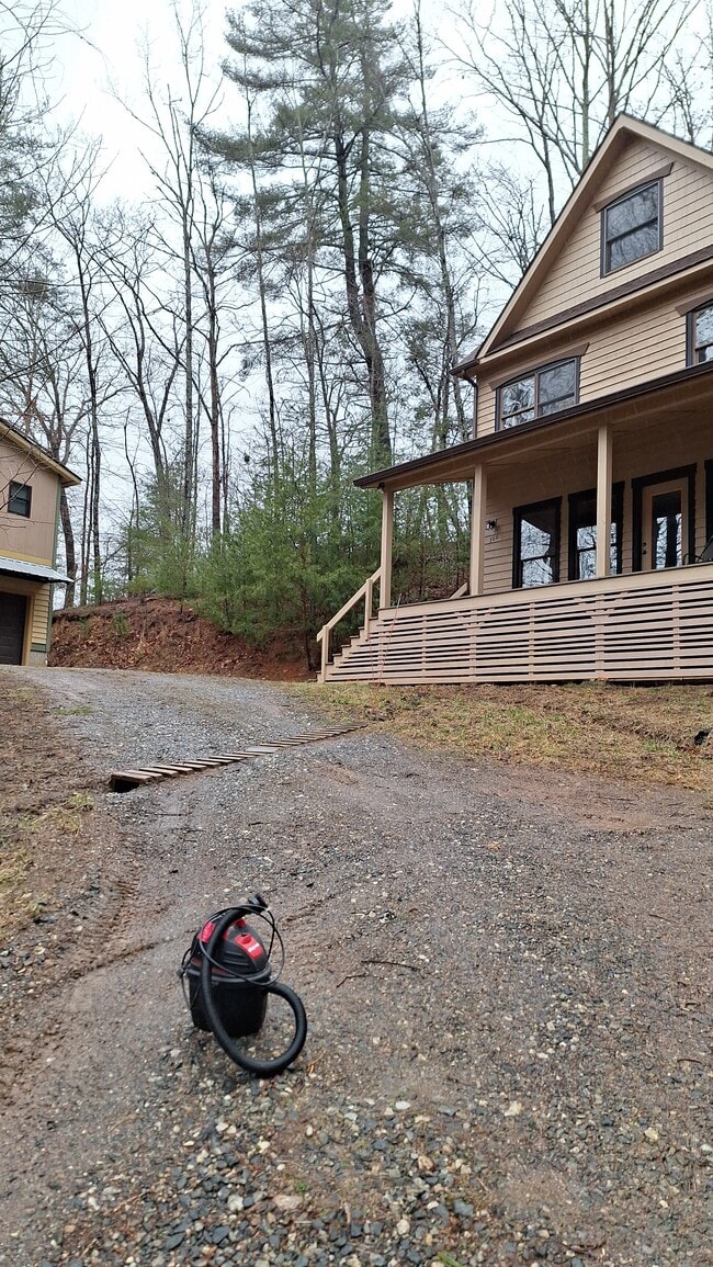 Photo - 166 Mundy Cove Rd