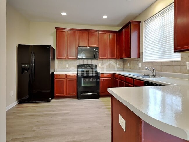 Photo - 189 Depot Ridge Rd