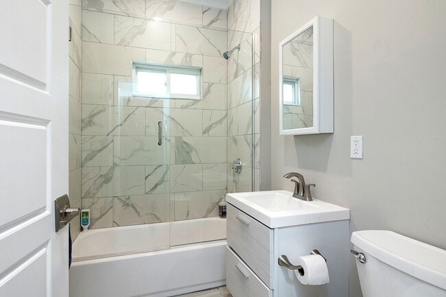 Photo - 14 Stickney Ave Unidad 1