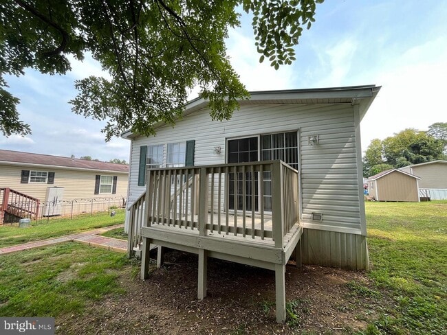 Photo - 218 Bronco Way