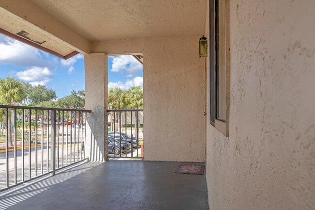 Photo - 7951 Southgate Blvd Unit F9