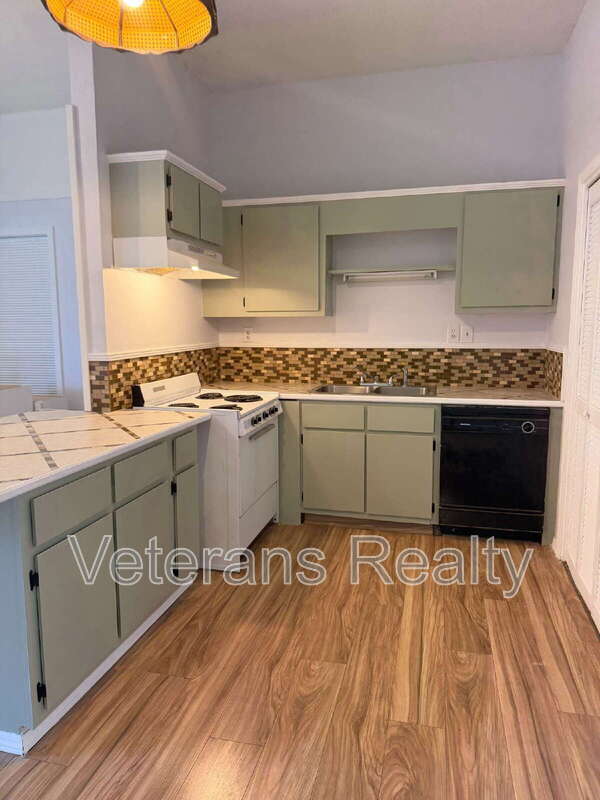 Photo - 18024 Bert St Unit B