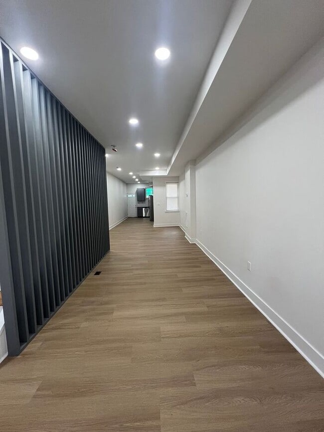 Photo - 3 bedrooms 2 bathrooms, 21218