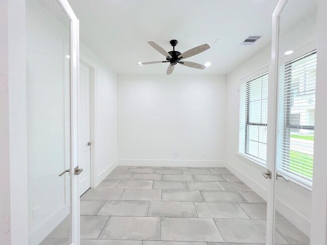Photo - 2120 Blalock Rd