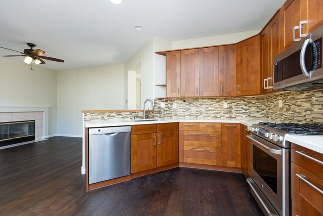 Photo - Beautiful home in Sunset Glen with 4 bedrooms 2.5 bath, 1726 Sq Ft available NOW