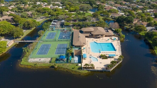 Photo - 2358 NW 37th Ave