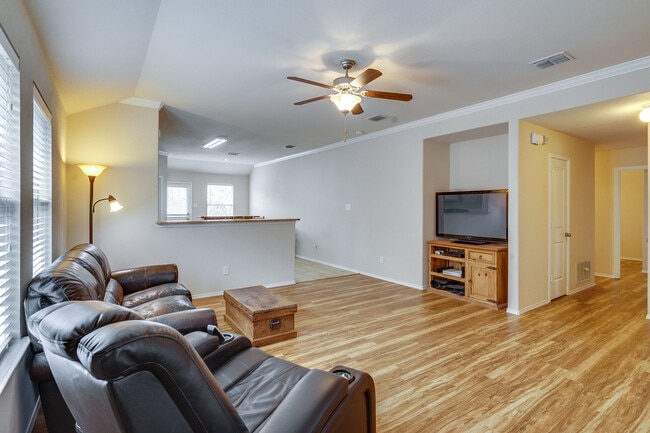 Photo - 108 Durango Dr