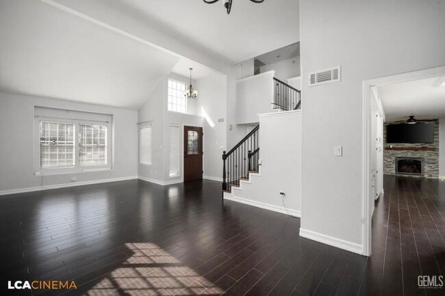 Photo - 9302 Southwick Dr