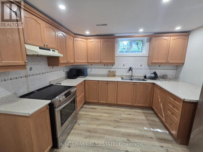 Photo - 1756 Bridewell Ct