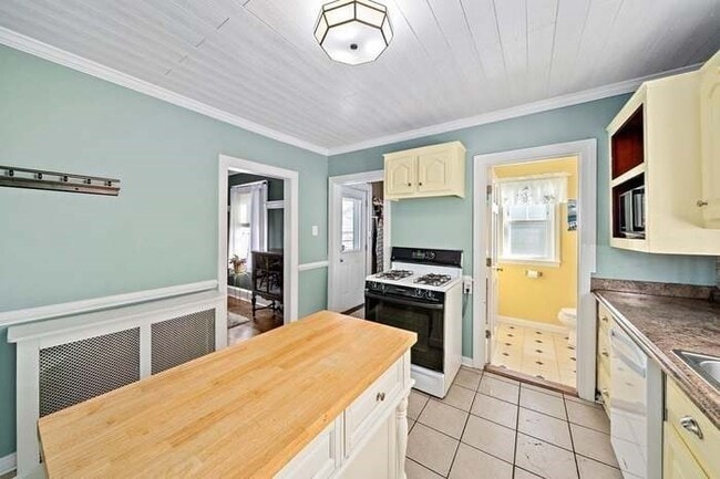 Photo - 51 Channing St