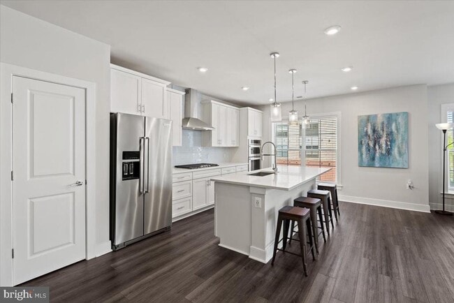 Building Photo - 106 St Ives Pl Unit 201