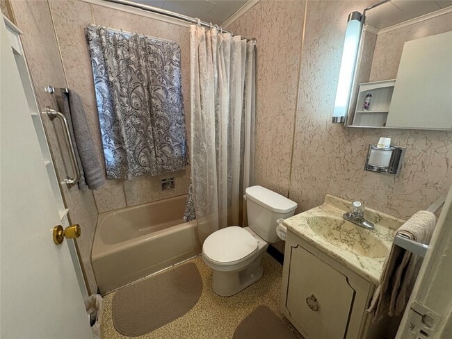 Photo - 308 Odell Ave Unit 1st floor