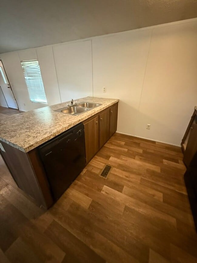 Photo - For Rent