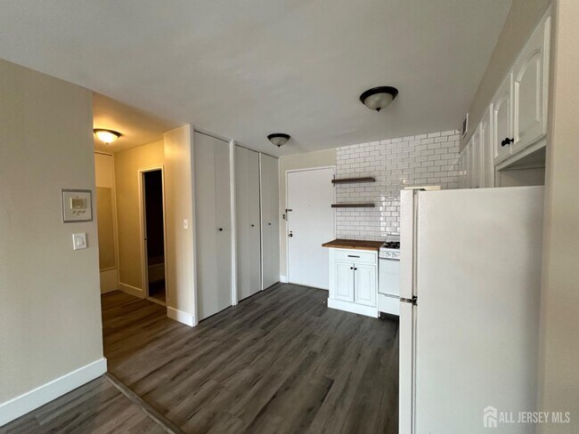 123 S Adelaide Ave Unit 2L