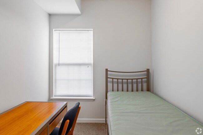 Photo - Madison Apartments