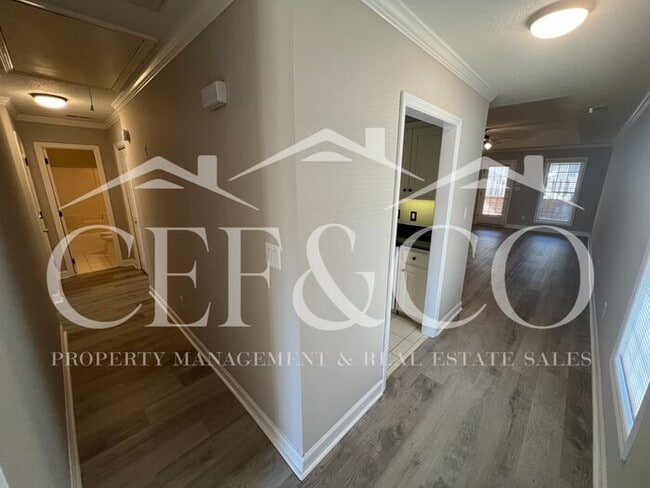 Photo - 514 Rose Trellis Ct