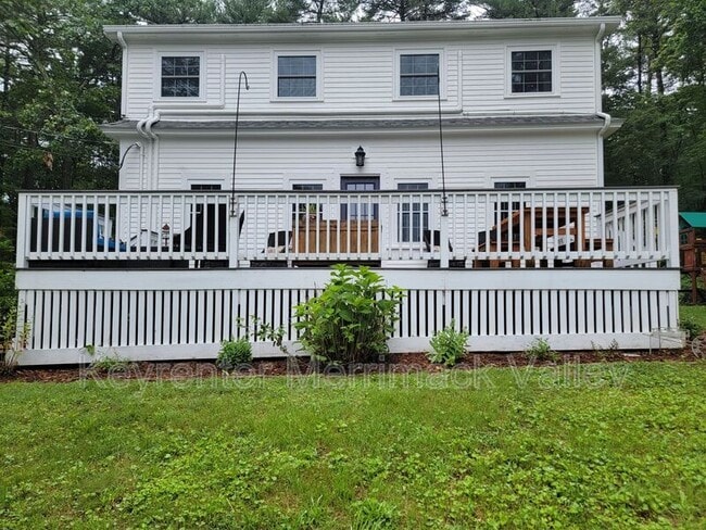 Photo - 13 N Main St