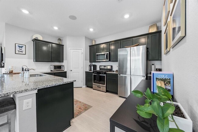 Photo - 301 Brody Ln