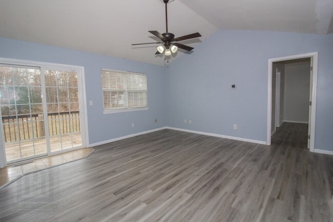 Photo - 21726 Lindsay Ln