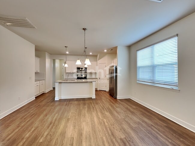 Photo - 5068 Trailwater Dr