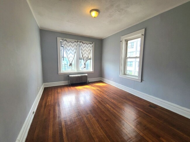 61 S Munn Ave Unit 207