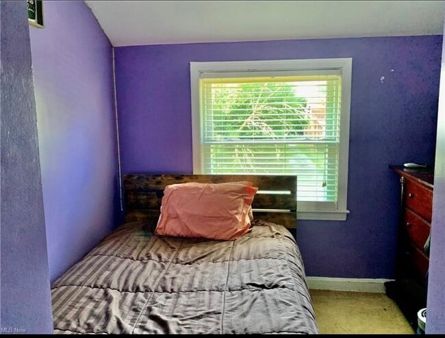 Photo - 21218 Hillgrove Ave