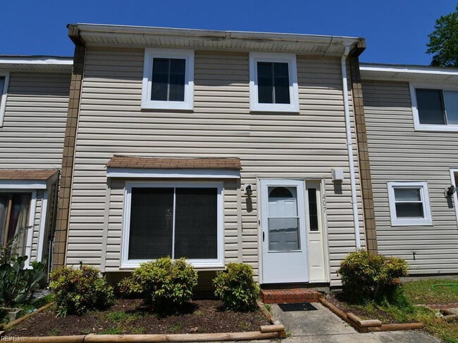 Photo - HILLTOP AREA FOR RENT!