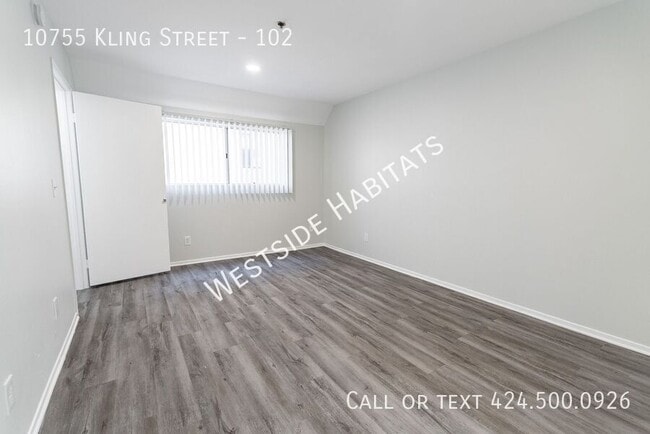 Photo - 10755 Kling St Unidad 102