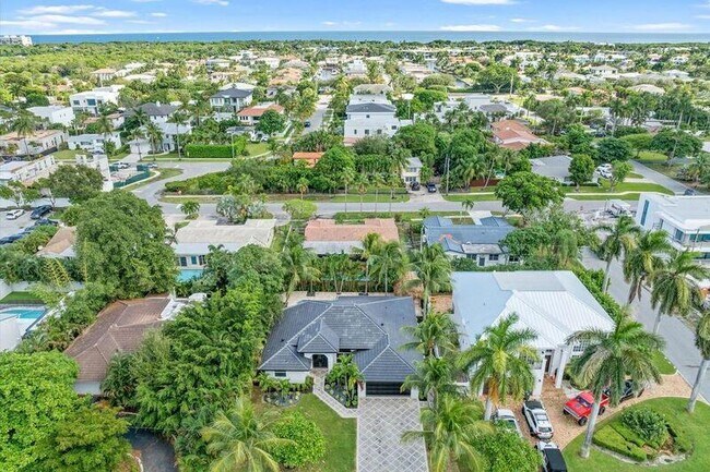 Photo - 1132 NE 3rd Ave