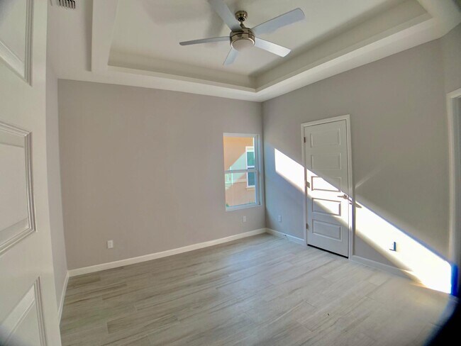 Photo - 3805 Tinsley Ave Unit 1