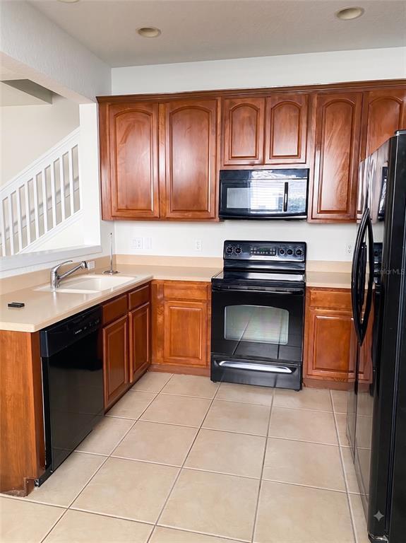 Photo - 831 Enclair St