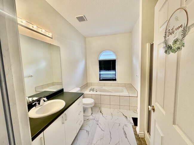 Photo - 163 Rue des Boulonnais Unit 3