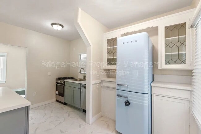 Photo - 3069 Grape Street Unidad A